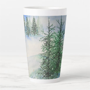 Tasse Latte Evergreens et neige à flanc de colline