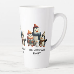 Tasse Latte Famille de manchots d'hiver avec bonhomme de neige