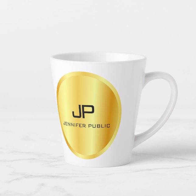 Tasse Latte Faux Gold Monogramme Personnalisé Modèle tendance (Droite)
