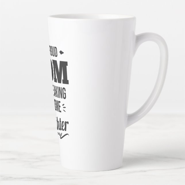 Tasse Latte Fier Maman D'Une Fille Impressionnante (Droite)