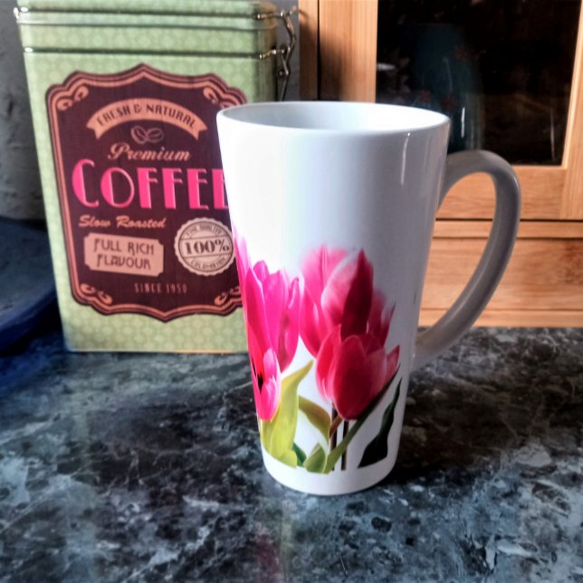 Tasse Latte Fleurs de tulipe rose Saison Printanière  (Créateur téléchargé)