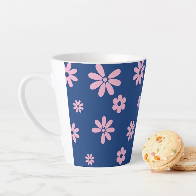 Tasse Latte Fleurs et pétales 13 (En situation)