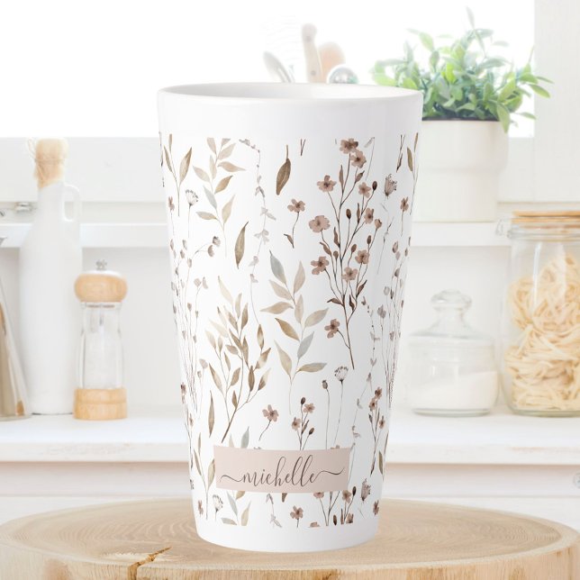 Tasse Latte Fleurs sauvages brunes délicates Monogramme (In situ)