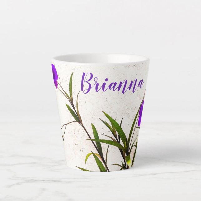 Tasse Latte Fleurs violettes dans la brise (Devant)