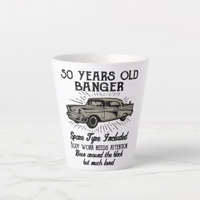 Tasse Latte Funny 50th Birthday Retro Car Banger Date d'ajout (Devant)