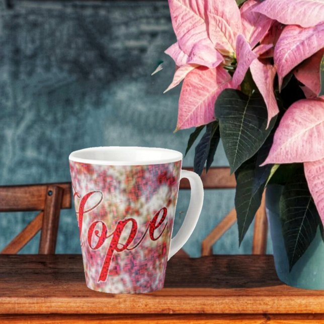 Tasse Latte Glitz en latte de menthe poivrée (Hope for a Happy Christmas, displayed in the delicious colors of peppermint!)