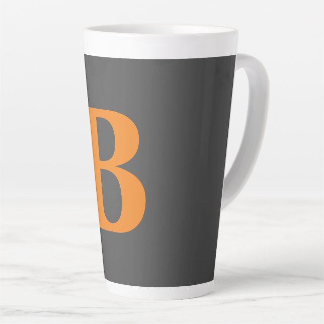 Tasse Latte Gris orange moderne monogrammed professionnel (Angle droit)