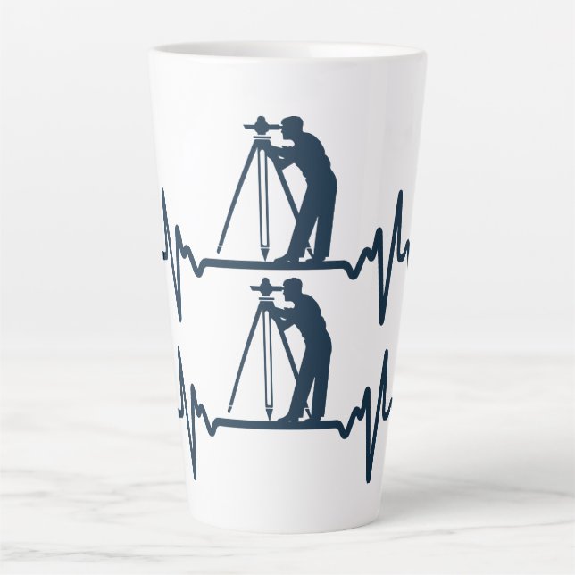 Tasse Latte Heartbeat de l'arpenteur (Devant)