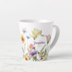 Tasse Latte Illustration de fleur sauvage colorée avec monogra