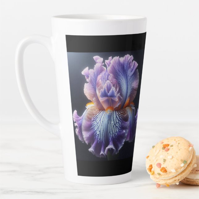 Tasse Latte Iris à plumes pures et bleues (En situation)