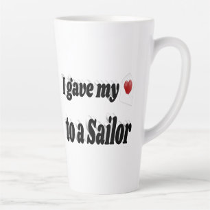 Tasse Latte J'ai donné mon coeur à un voilier texte noir