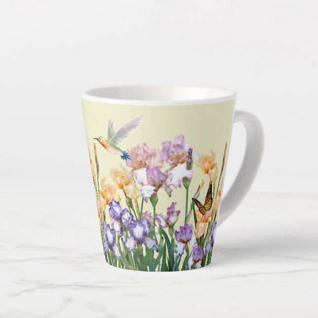Tasse Latte Jardin de printemps aux iris, colibris et papillon (Angle droit)