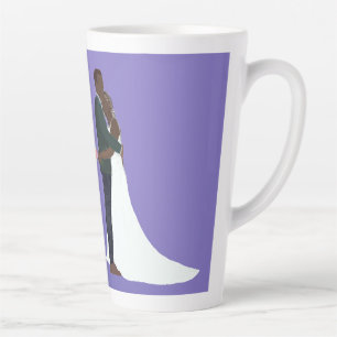 Tasse Latte Jeune couple marié, teints de peau foncés