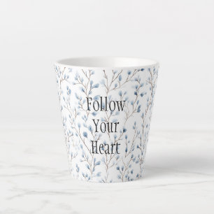Tasse Latte Jolies Fleurs Blanches Bleues de Noël