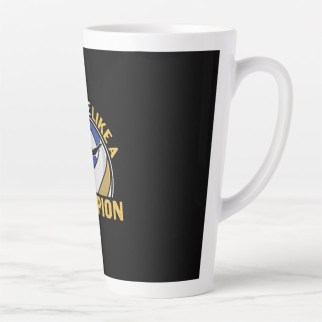 Tasse Latte Joueur de volley-ball | Pratiquer Comme Un Champio (Droite)