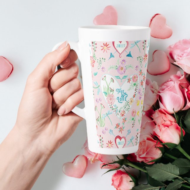 Tasse Latte Jour des Valentines mignonnes Coeurs floraux en am (Créateur téléchargé)