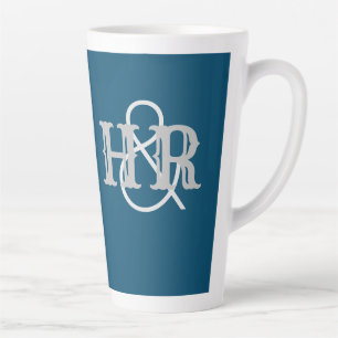 Tasse Latte Joyeux couple d'initiés sur un