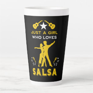Tasse Latte Juste Une Fille Qui Aime La Salsa Dance