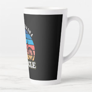 Tasse Latte La Vie Est Mieux À Vélo