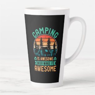 Tasse Latte Le camping est génial, la bière le rend encore mei