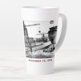 Tasse Latte L'Edmund Fitzgerald avec noms d'équipage