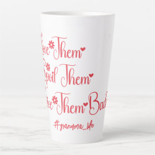 Tasse Latte Les Aimer Les Gâter Les Rendre Grand-Maman Drôle