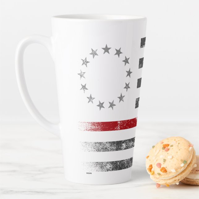 Tasse Latte LIGNE Vintage Betsy Ross Drapeau américain (En situation)