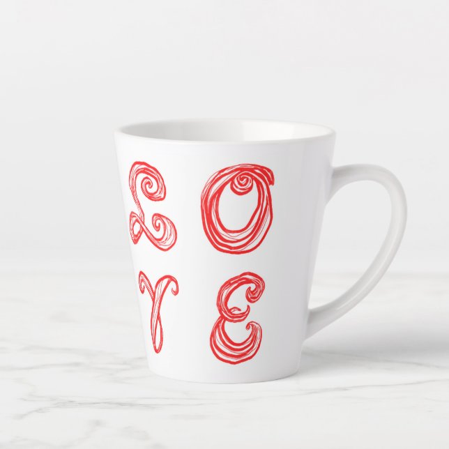 Tasse Latte LOVE mot art tissu police lettres rouges (Droite)