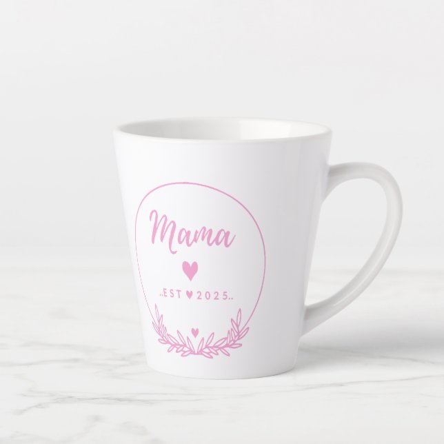 Tasse Latte Mama Est.2025 shirt -Mother gift Pink Minimal -  (Droite)