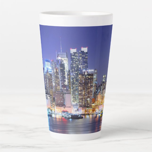 Tasse Latte Manhattan la nuit (Devant)