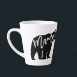 Tasse Latte Mère Ours<br><div class="desc">Fête de la mère personnalisée et nouveau design de maman.</div>