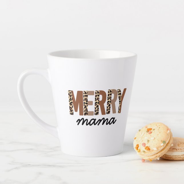 Tasse Latte "Merry Mama" Bloc de couleur moderne Leopard Boho (En situation)