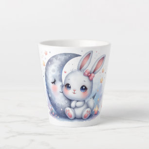 Tasse Latte mignon lapin assis sur la lune