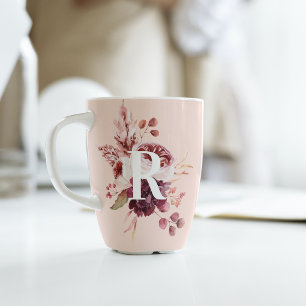 Tasse Latte Moderne Pastel Rose & Flore Rouge Avec Initiale