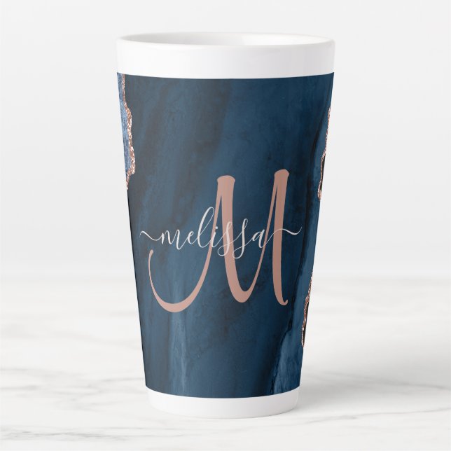 Tasse Latte Monogramme de script personnalisé Chic Blue Rose G (Devant)