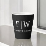 Tasse Latte Monogramme moderne minimaliste noir et blanc<br><div class="desc">Découvrez notre collection minimaliste moderne de monogrammes noirs et blancs : Faites preuve de simplicité et de sophistication grâce à nos designs minimalistes, conçus pour élever votre style sans effort. Réalisée avec un oeil attentif pour l'esthétique moderne, cette collection présente des motifs noirs et blancs épurés accentués par des monogrammes...</div>