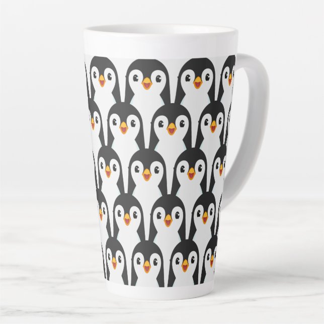 Tasse Latte Motif de manchot moderne noir et blanc (Angle droit)