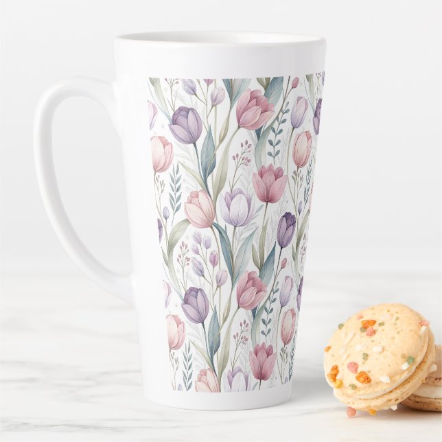 Tasse Latte Motif floral de tulipe scandinave (En situation)