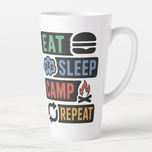 Tasse Latte Nom personnalisé Camping (Droite)