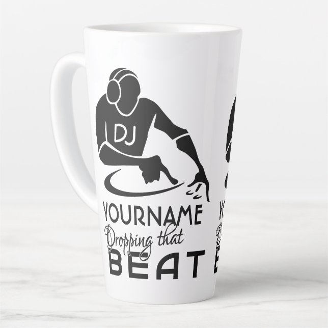 Tasse Latte Nom personnalisé DJ (Angle gauche)