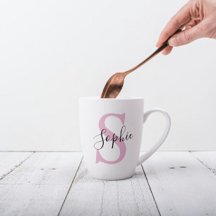 Tasse Latte Nom personnalisé moderne Monogramme rose
