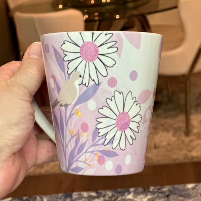 Tasse Latte Oiseau botanique Nature florale (Beautiful pink latte coffee mug with a tropical bird and abstract floral design)