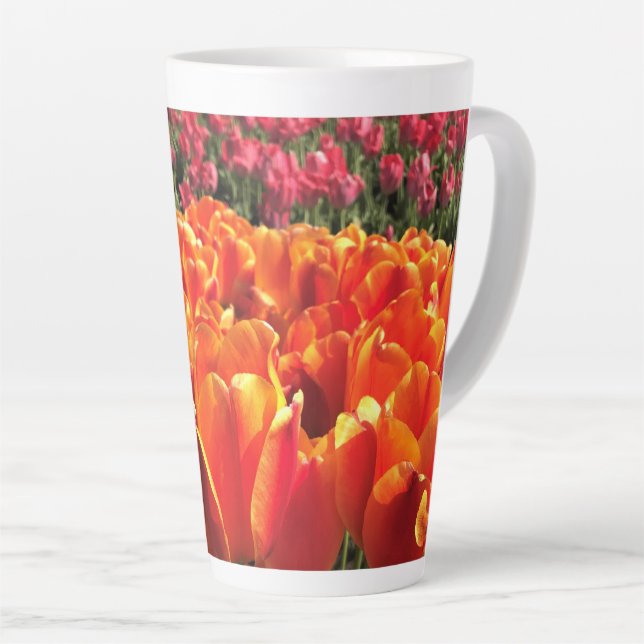 Tasse Latte Orange & Red Tulips (Angle droit)