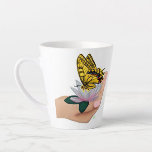 Tasse Latte Papillon sur Lotus Bloom