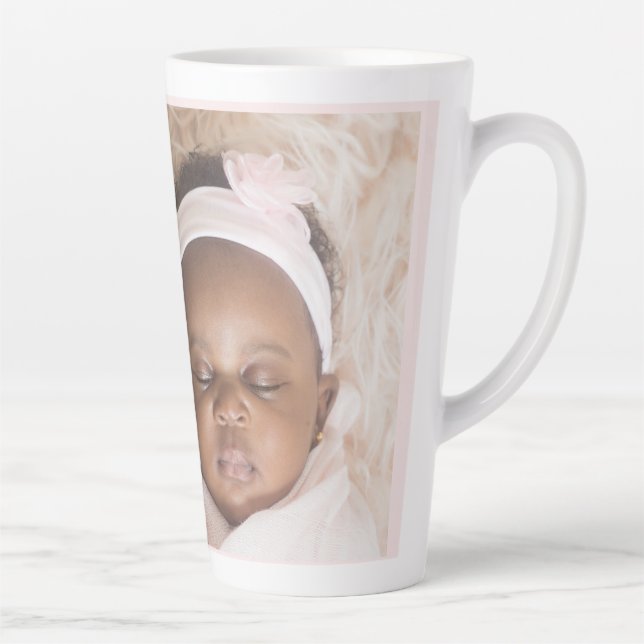 Tasse Latte Personnalisé Une Photo Statistiques Bébé Rose & Bl (Droite)