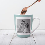 Tasse Latte Photo Famille Moderne Mint Simple Lovely Cadeau<br><div class="desc">Photo Famille Moderne Mint Simple Lovely Cadeau</div>