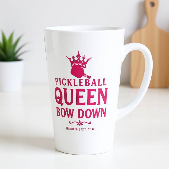 Tasse Latte Pickleball Queen rose cadeau personnalisé drôle (pickleball gift for her funny tall mug women birthday christmas mom girfriend personalized pink club)
