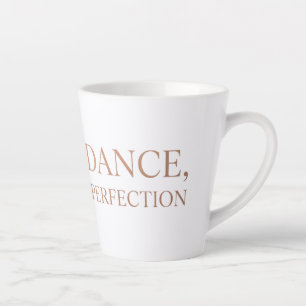Tasse Latte Première danse, pratiquée à la perfection