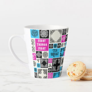 Tasse Latte Premières Choses Première Pause Thé! Magenta et bl