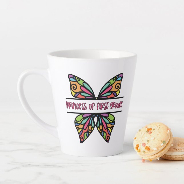 Tasse Latte Princesse De Première Classe (En situation)